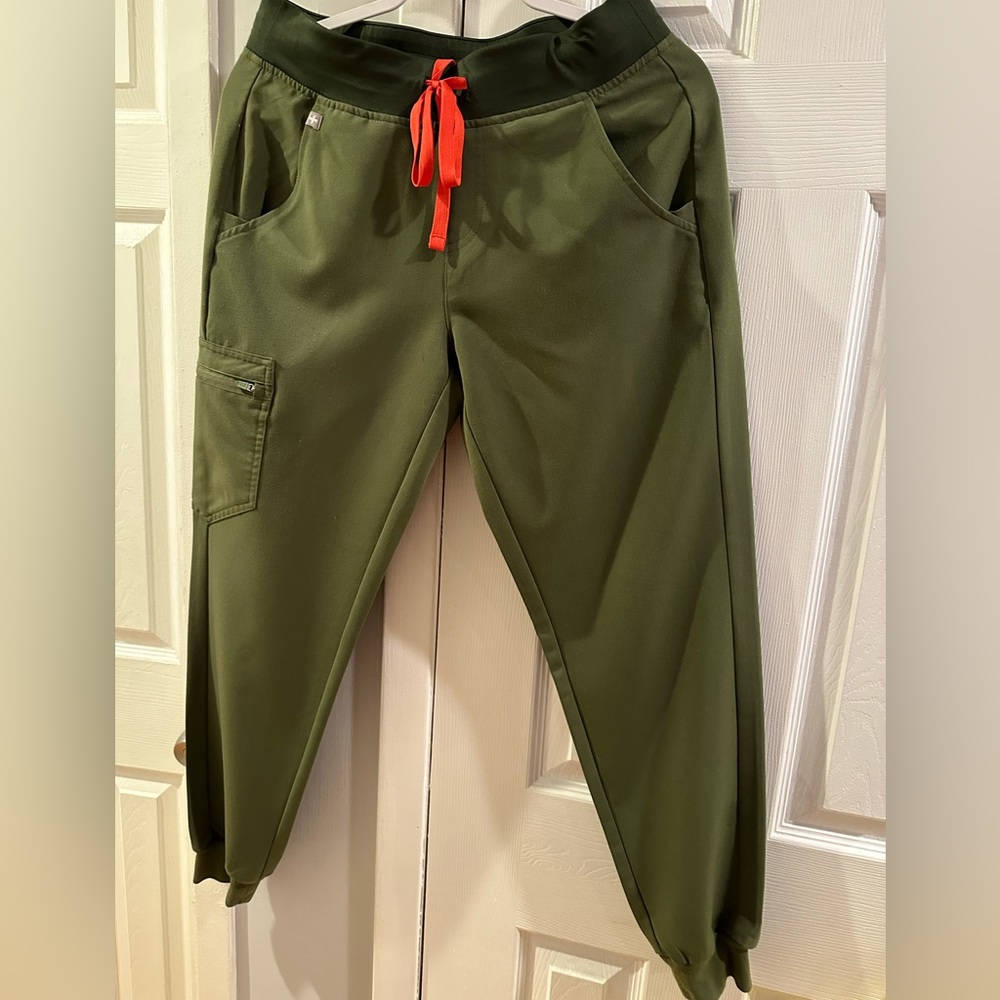 Figs Zamora Joggers Moss Small Gently Worn Good Condition (1 Flaw)